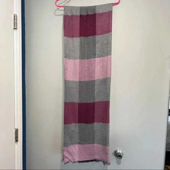 New Multicolor Chelsey Scarf  100% Viscose - Picture 3 of 14